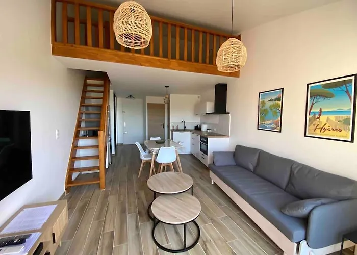 Apartment Acces Direct Hyeres